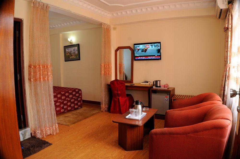 Hotel Brihaspati Catmandu Exterior foto