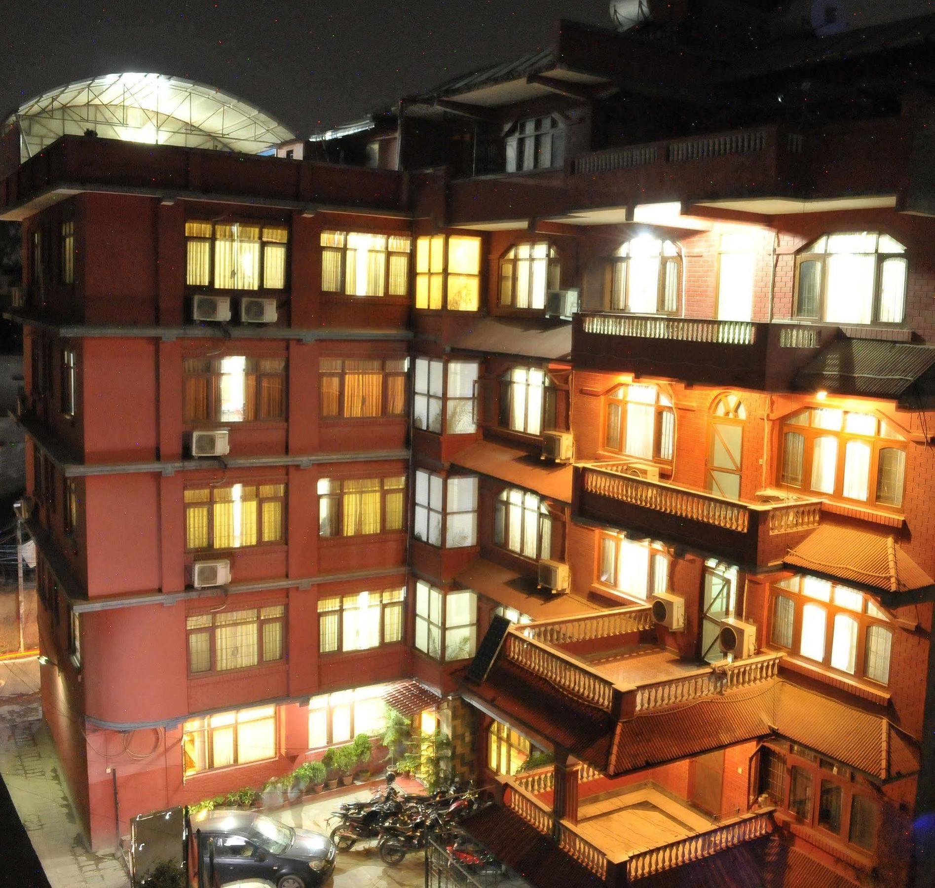 Hotel Brihaspati Catmandu Exterior foto